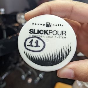 Slick Pour Powder